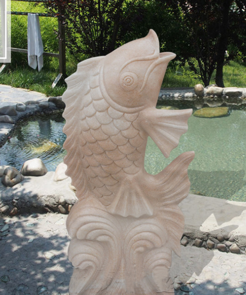 魚 石雕