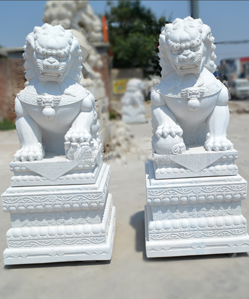 雙獅石雕