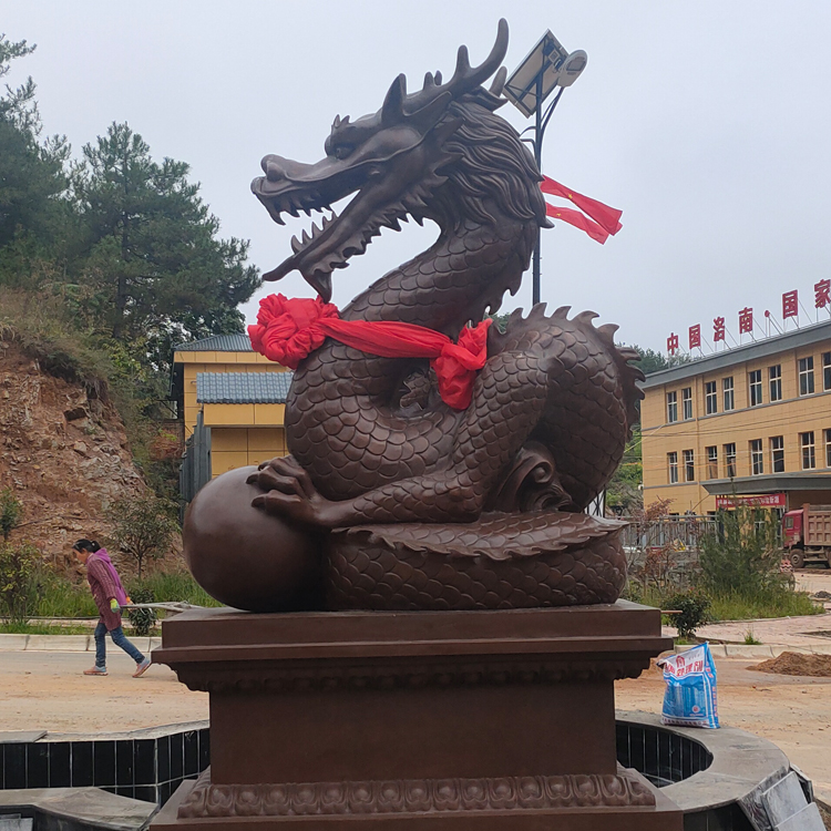 鑄銅龍雕塑