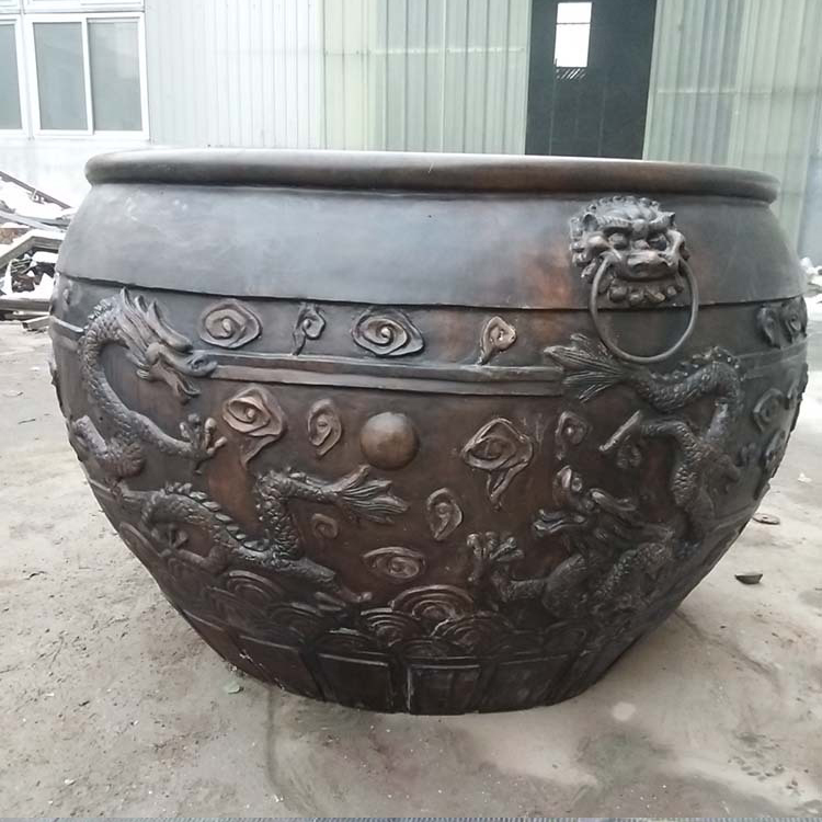 銅缸