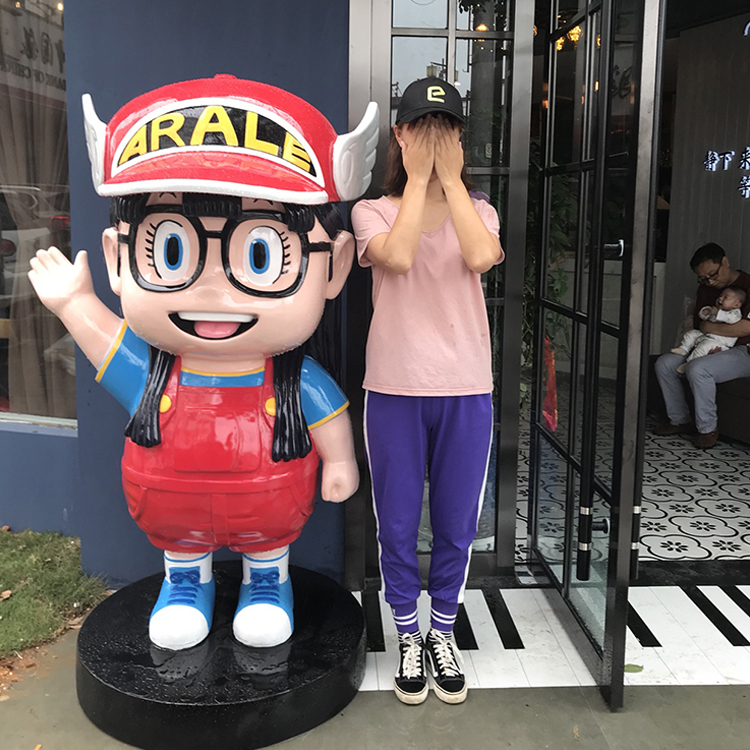 卡通人物雕塑