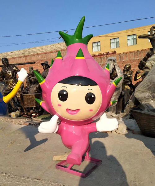 卡通人物火龍果雕塑